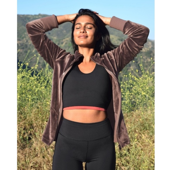 NWT Athleta A-C Ultimate Crop L Large Black - Picture 4 of 9